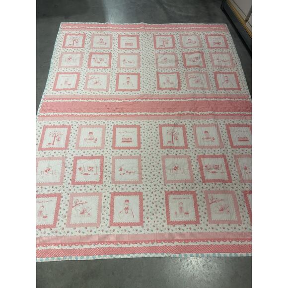 Riley Blake The Good Life Quilt, White-Pink, Blanket, Floral Design, Kids Room - Picture 1 of 8